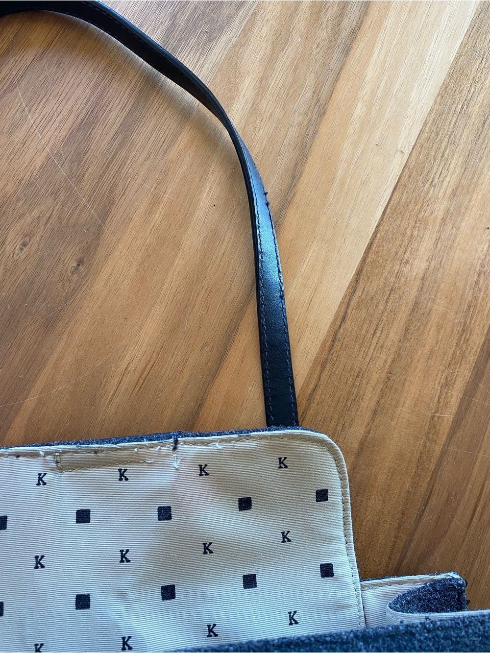 Kate Spade black tweed felt/wool with  leather shoulder tote - Picture 8 of 8